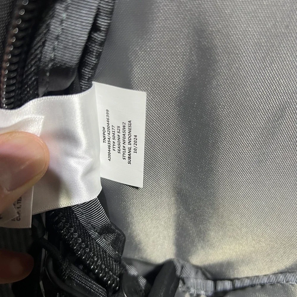 The North Face Borealis Backpack Unisex OS Black Hiking Travel NF0A5IW24H0-OS